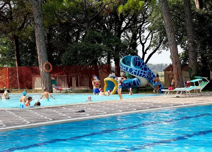 בית נופש Hama Mobilehome גראדו