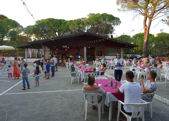 بيت للعطل Hama Mobilehome *