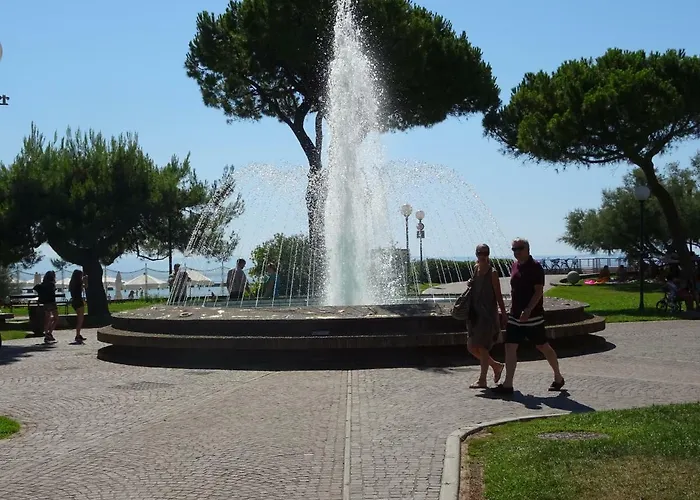 بيت للعطل Hama Mobilehome *